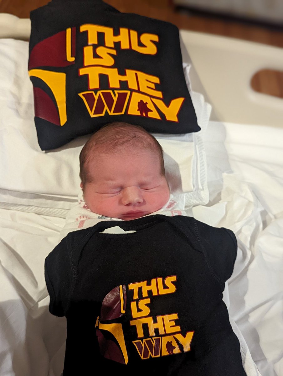 TravelinTrav88's tweet photo. @Commanders big news its a boy not a girl!!!! We really had everything purple flowers for a girl in the nursery..... lol.... haha but So glad I ordered this @lj_custom @Copo_72 ,he will wear it home tomorrow and daddy will match!! #HTTC #Thisistheway https://t.co/T7CJ2G6SPs