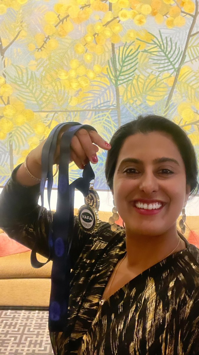 aish_ravi1's tweet photo. This win meant more than the medals to me! Hope this encourages more change from organizations and inspires people to play! 💪🏾 #bestandfairest #premiershipplayer https://t.co/MScv06PCAt