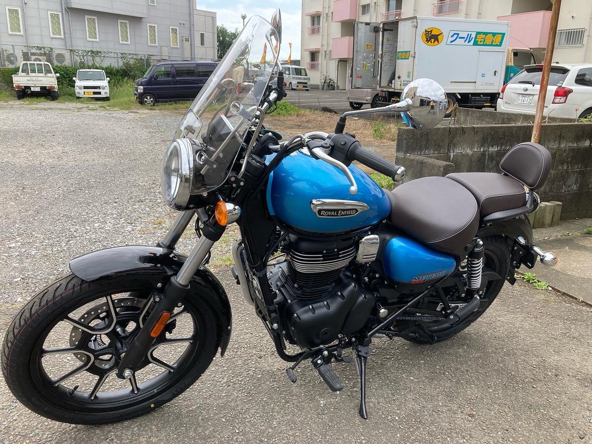 motofield's tweet photo. ＃METEOR350 #supernovablue
入荷しました♪ 如何でしょうか！ https://t.co/5MAZ1y7oGZ