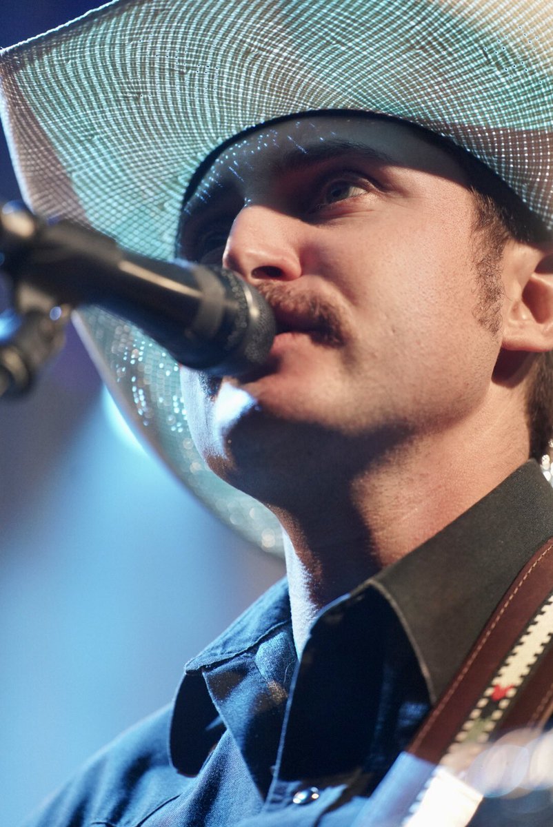 fantailmedia's tweet photo. .@thejessedaniel right now @FineLineMPLS opening for @USAquarium ; 📷 #instantpost for @FirstAvenue. #country #pedalsteel #ShoBud #FineLineMpls #supportlivemusicvenues https://t.co/Z88lcBxsvD