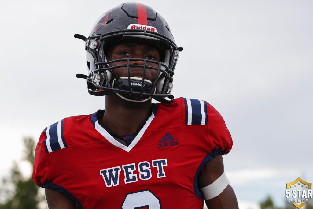 5StarPreps's tweet photo. FINAL: West 29, Alcoa 26.
West becomes the first team from Knox County Schools to defeat Alcoa since Austin-East in 2011.
Rebels will ascend to No. 1 in the 5Star Preps Rankings heading into Week 7. https://t.co/OXy0OAAJOD