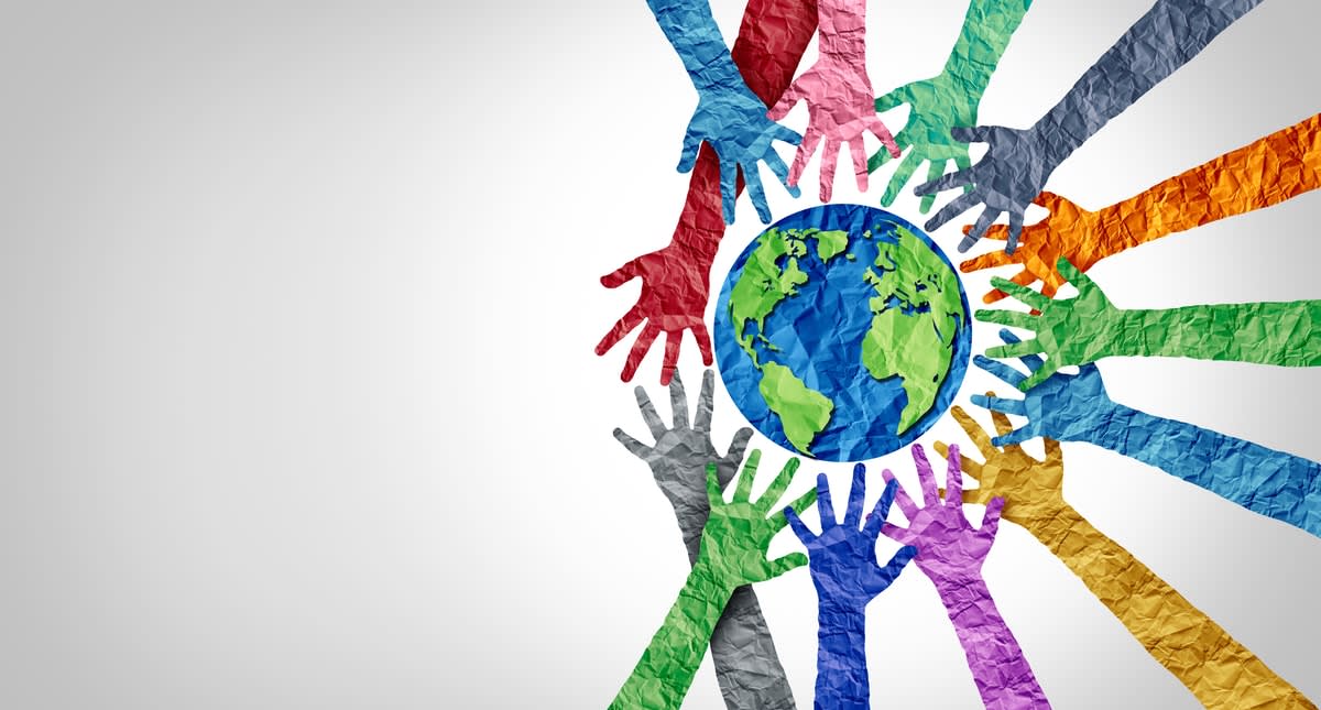 RizkySayed's tweet photo. The challenges facing humanity are linked to education. How learning can help us construct a more sustainable, equitable and secure future: https://t.co/2CWE0GEbYk 
#InternationalDayOfPeace https://t.co/frXj5Lx1f1