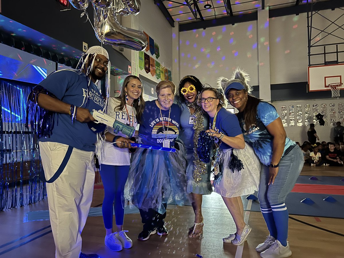 <a href="/PME_Katyisd/">McRoberts Elementary</a> House Sorting Day was AMAZING! #PMEKindVibes <a href="/ronclarkacademy/">Ron Clark Academy</a> 4 Houses 1 Family 💙🖤❤️💚