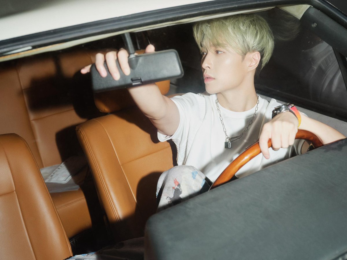 Looking for a dream. Look forward to the #WEST 

BOSS <a href="/layzhang/">Lay Zhang</a> takes us on the musical journey to Xizhou! #WEST_isCOMING #YIXING_VEIL

PRE-SAVE WEST EP ➡️ bfan.link/west