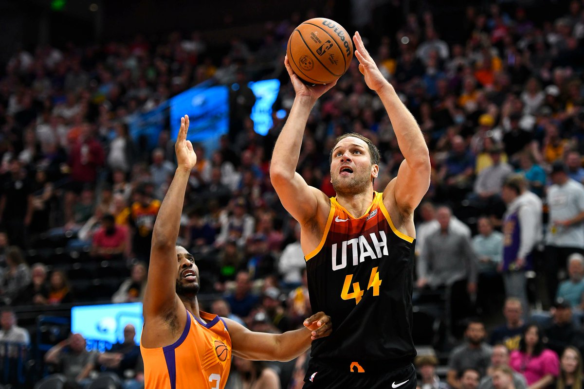 weknowsportss2's tweet photo. Troy Weaver strikes again! Welcome, Bojan Bogdanovic. #DetroitPistons #onemansportscast #weknowsports2 https://t.co/WhxKu44H98