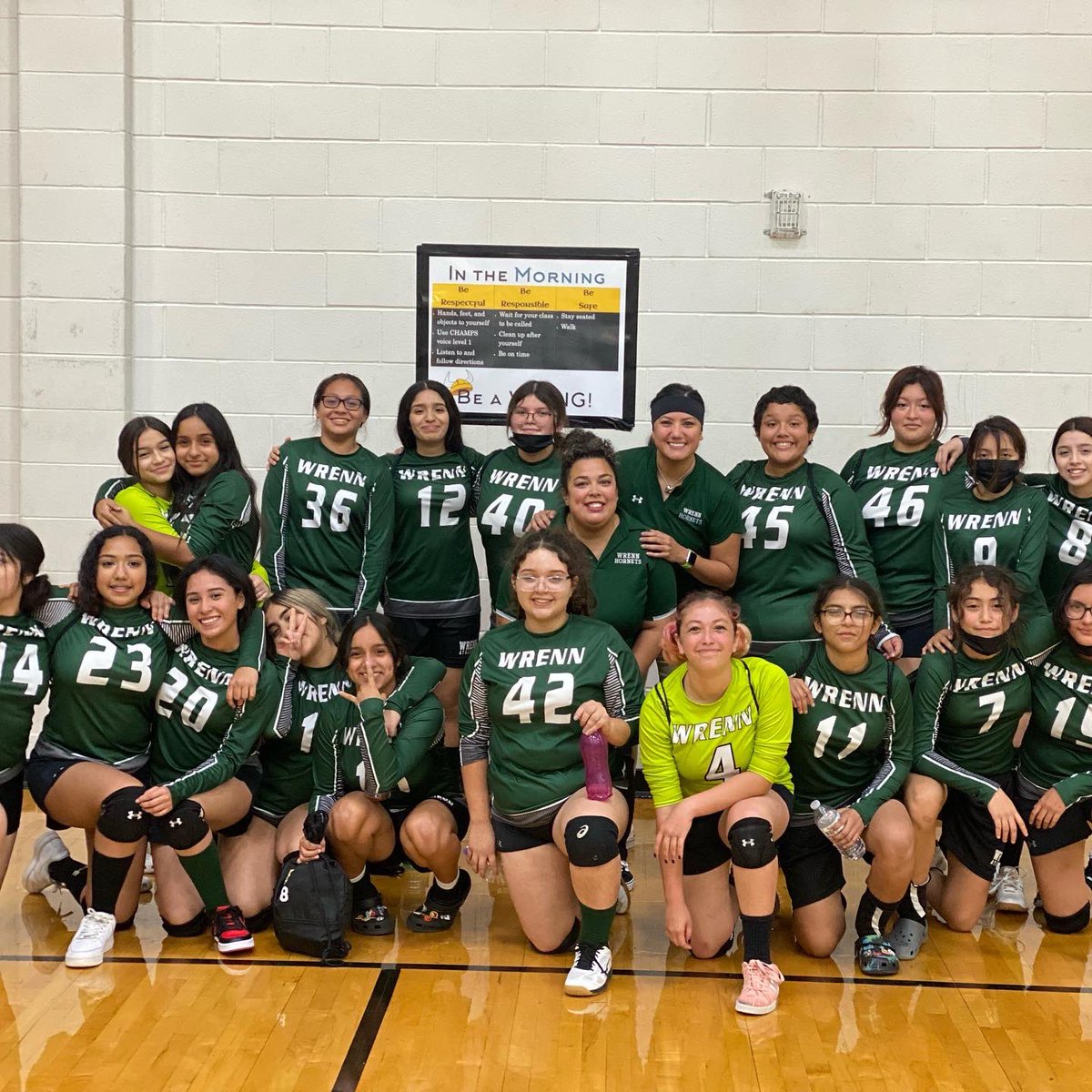 WrennMS_PE's tweet photo. WHAT A GREAT DAY TO BE A HORNET VOLLEYBALL PLAYER!!! Our girls did an outstanding job tonight! 8th A&amp;B team as well as 7th A all got the win!! Our 7th grade B team will work to get it done next week!! 💚🎉🐝 Shout out to our awesome AP Ms. Wallace for supporting us!! We 💚 you! https://t.co/rD4nIgRdW6