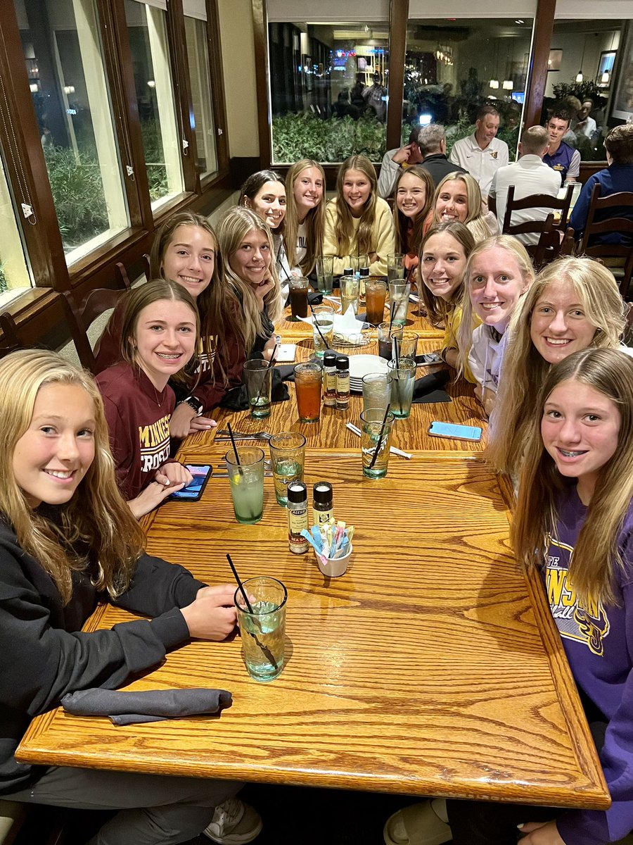 JCSD_GirlsXCTF's tweet photo. Eat pasta, run Griak fasta!! 
#fearnoone https://t.co/RaeUxNxBwJ