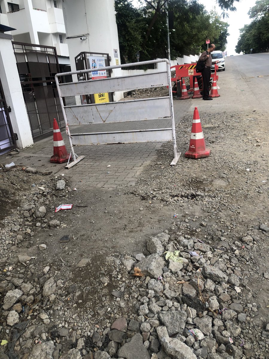 rams2102's tweet photo. Requesting concerned authorities to clear the debris at Gera south Kharadi gate, been over a month now. Complaint raised on portal already but pending action. @PMCPune @CleanKharadi @Kharadicivic https://t.co/BMBjKOAvXC