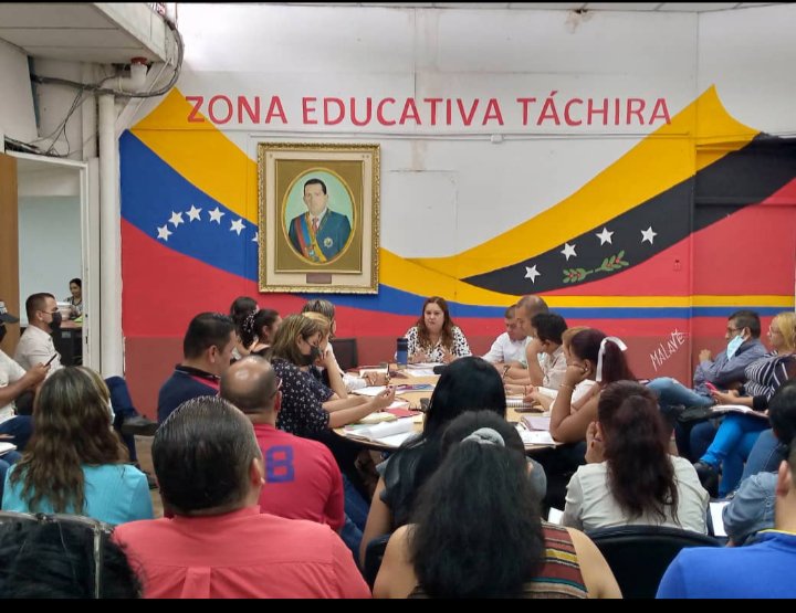 22 Sep. Sala Aristóbulo Iztúriz  Zona Educativa Táchira Reunión Con la Jefa Ana Gandica, Jefes de División y Coordinadores Facilitando Orientaciones Previo al Incio del Año Escolar 2022-2023.