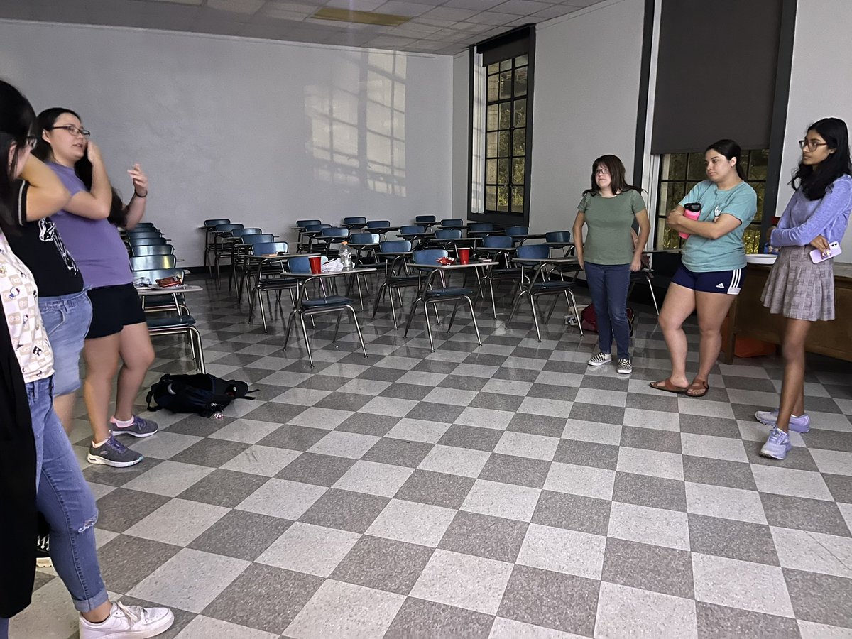DisneyyClub's tweet photo. Thanks to all who came out for Debate Night tonight!!! It was so much fun discussing these Disney topics with y’all ✨☺️✨ be sure to stay tuned for notifications for our next meeting in two weeks!! https://t.co/8KPbiLKlbx