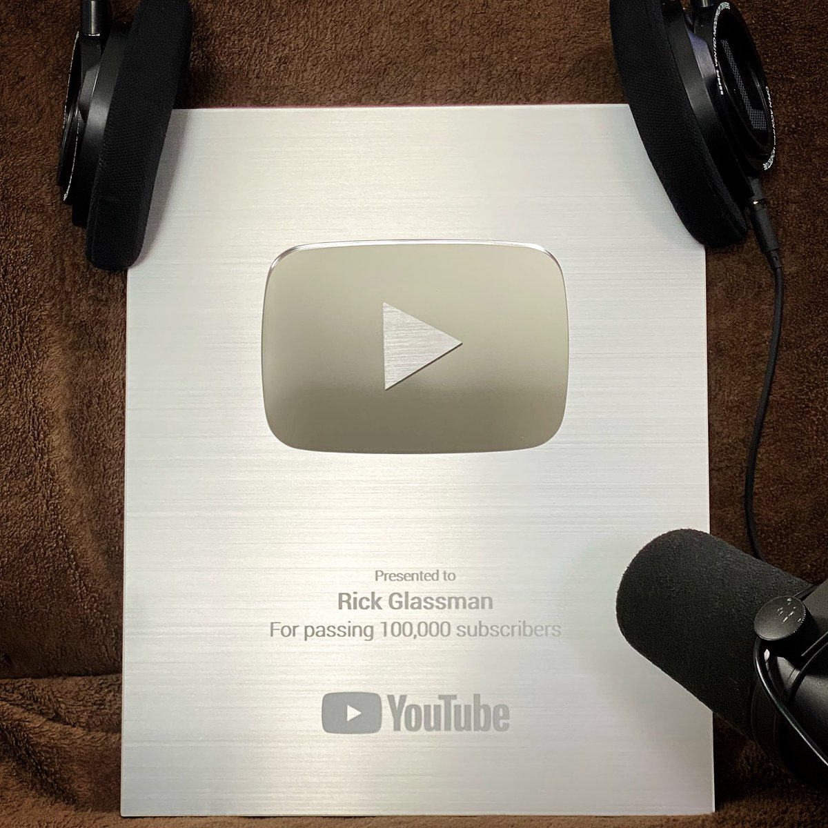 Take Your Shoes Off w/ Rick Glassman tweet media