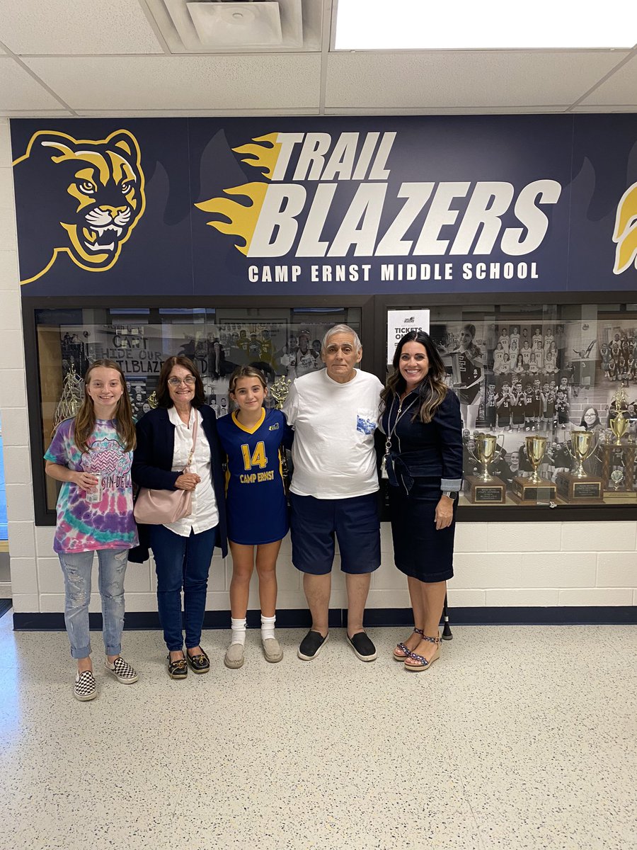 StephanieHagerty tweet media