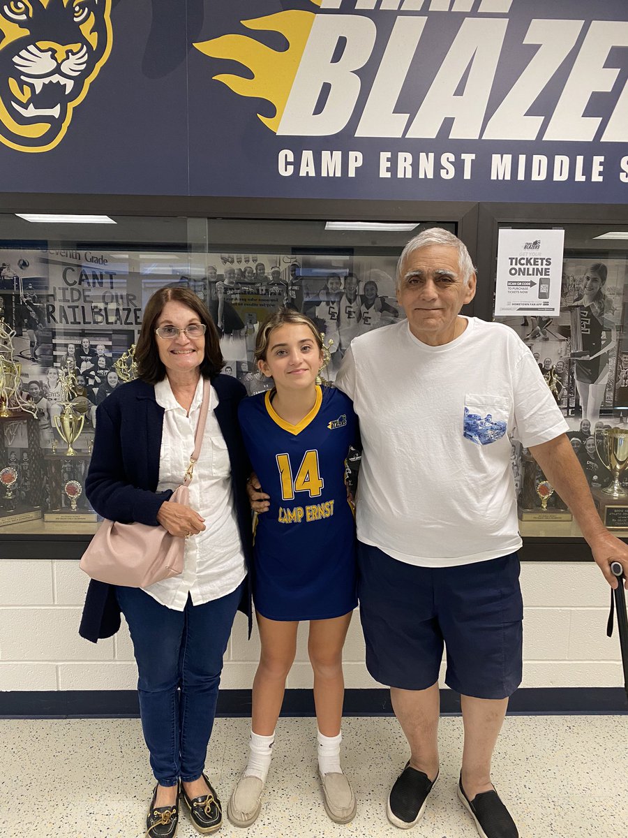 StephanieHagerty tweet media