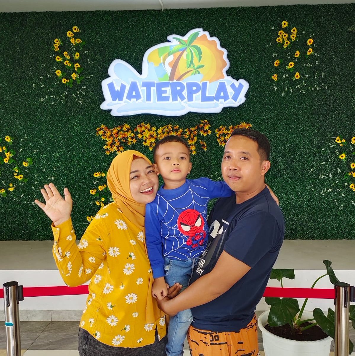 Suri Ayu Vidhiany tweet media