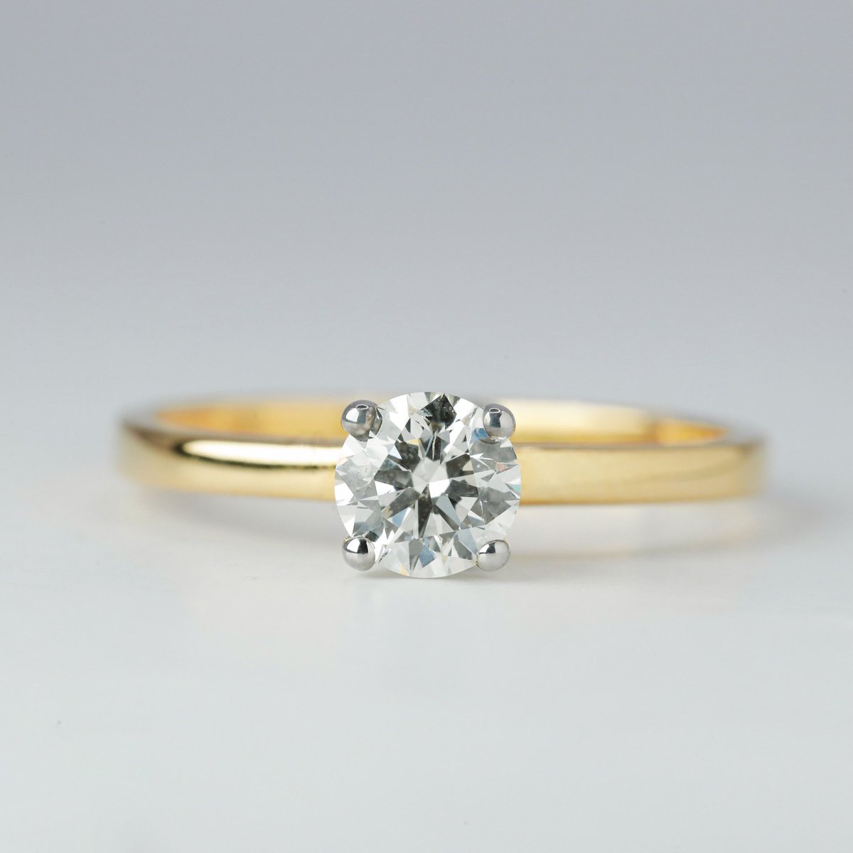 lilyandcoph's tweet photo. That "simple yet elegant" engagement ring, we have it here at Lily & Co.
Send us a message now
or visit https://t.co/BOLCiGhayj π
Model: @anntristine
#LilyandCoph #LilyandCo #engagementrings #weddings #weddingrings #custommaderings #handcraftedrings https://t.co/hovsCLFUJJ
