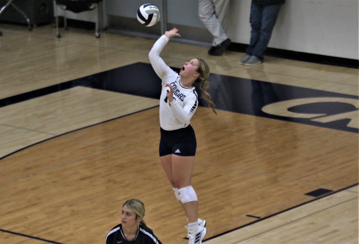 Unofficial #’s from Cross County’s 25-18, 25-20, 25-19 sweep of Central Valley:
Shyanne Anderson 8 kills/1 block/1 ace
<a href="/brenlemburg/">Bren</a> 8 kills/3 blocks
Bricelynn Larson 7 kills/8 blocks
Lilly Peterson 5 kills/2 blocks
Jayden Fellows 4 kills/1 block/1 ace #nebpreps