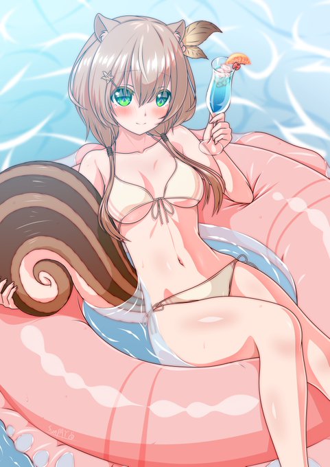 #夏が終わりそうだし今年描いた水着絵を貼ろう 
そういやリス描いてた忘れてた!!!!! 