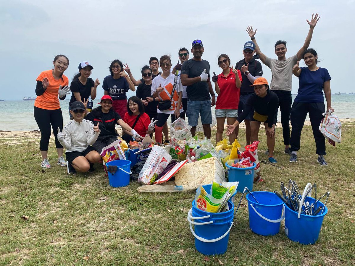 Over 160kg of trash was picked up by our employees over 2 days at East Coast Beach. Other forms of environmental risks beyond climate risk has a big impact in this region, such as loss of biodiversity &amp; pollution. Let's help to make our world a greener place. #HSBCSG #Community