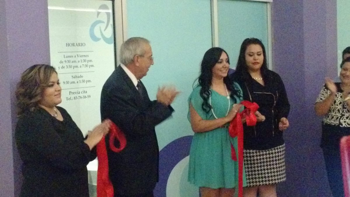 lictuchis's tweet photo. Throwback del día de la inauguración de Vínculos!! 🥳 https://t.co/ADzvr3UIPG