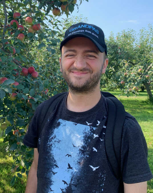nickstreiff's tweet photo. Minneapolis Police are searching for 39-year-old Johnathan Anderl, last seen on the 500 block of Second Street around 5pm. He has since been reported missing.

Anderl, who has autism, was last seen wearing a blue long-sleeved shirt &amp; khaki shorts. Call 911 with info. @WCCO https://t.co/HPDGs24AeY