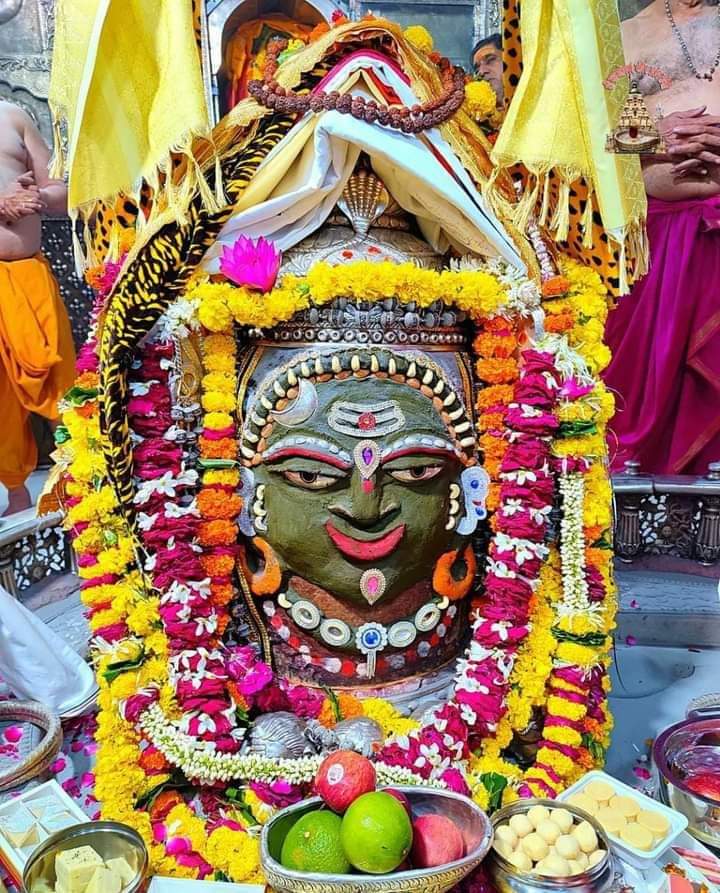 rahulsharmakpp's tweet image. 🙏🌹 *जय श्री महाकाल*🌹🙏
*श्री महाकालेश्वर ज्योतिर्लिंग का आज का भस्म आरती शृंगार दर्शन*
🔱 *23 सितंबर 2022 (शुक्रवार )*🔱