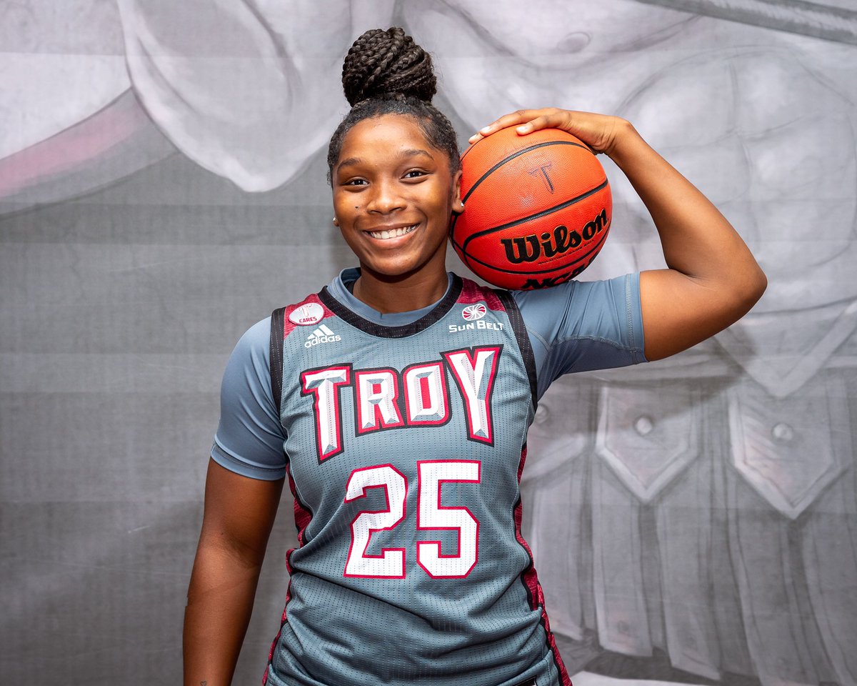 MarcaviaS's tweet photo. Visit #2❤️💪🏾 #TroyWBB https://t.co/3wWGlolFuK