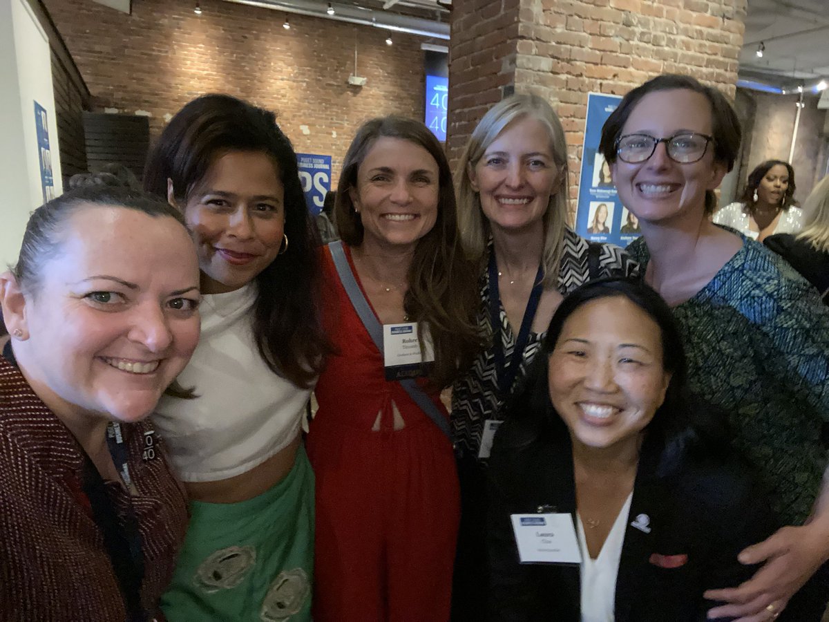 Leslie Feinzaig tweet media