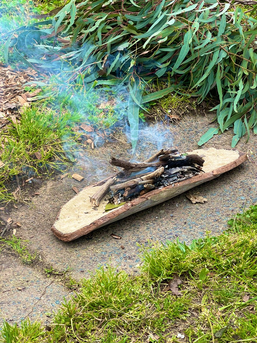 mrngunnawal's tweet image. For those that may need a little positive energy 👣👣👣