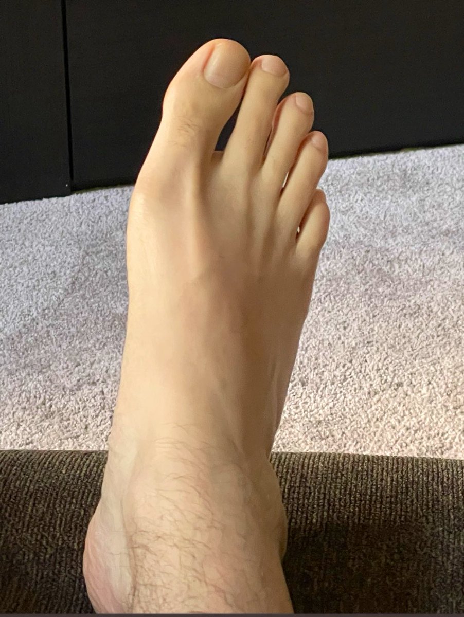 Feet Maniac tweet media
