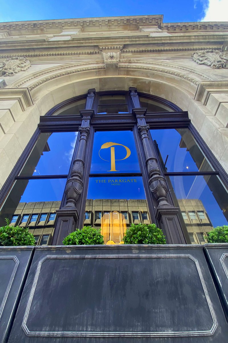 MorgansConsult's tweet image. Keep an eye out for our post, all about the full brand implementation we have worked on for @ParkgateHotel!

#brandimplementation #signage #signs #businesssigns #businesssignage #cardiff #wales #walessigns #windowmanifestation #hotels #hotelsignage #wayfinding #doorsigns