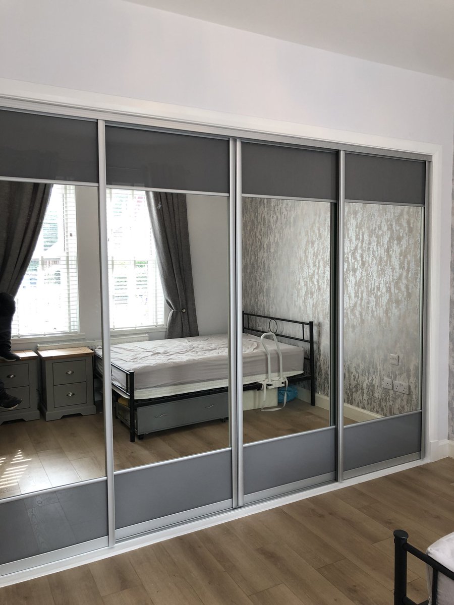 jandersonjoiner's tweet photo. 4 piece sliding mirror wardrobe finished in with his & hers storage units, hanging & shelving, added 3 soft close drawers also #fittedwardrobes #slidingdoors #bedroomstorage #storageideas #homeimprovement #interiors #bespokestorage #joinery #carpentry #Edinburgh #eastlothian https://t.co/cP3jRjrCtQ