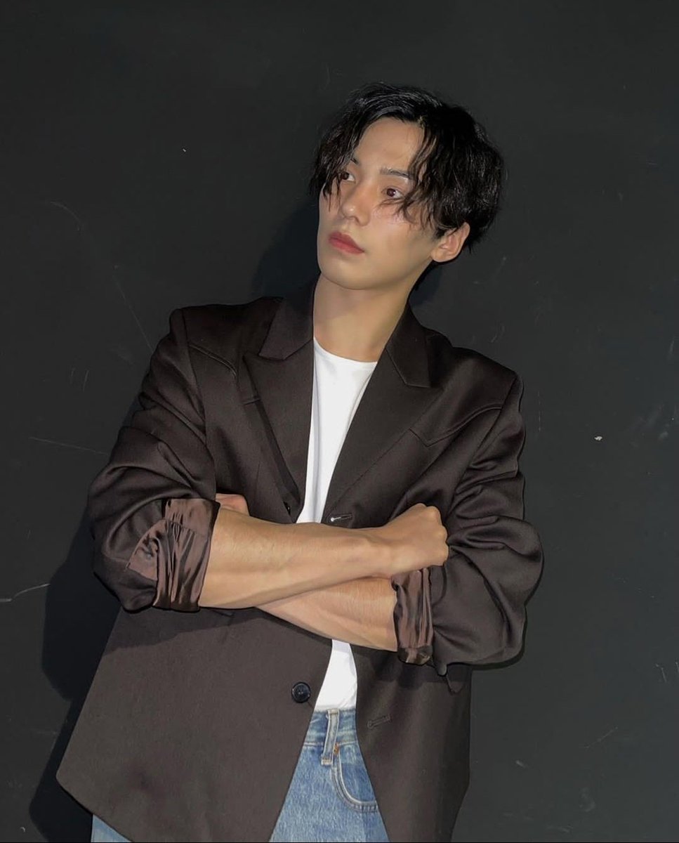 rockysarchive's tweet photo. 220923 

[p_rocky] 22.9.23

#아스트로 #라키 #ASTRO #ROCKY https://t.co/LFmv9bSd7I