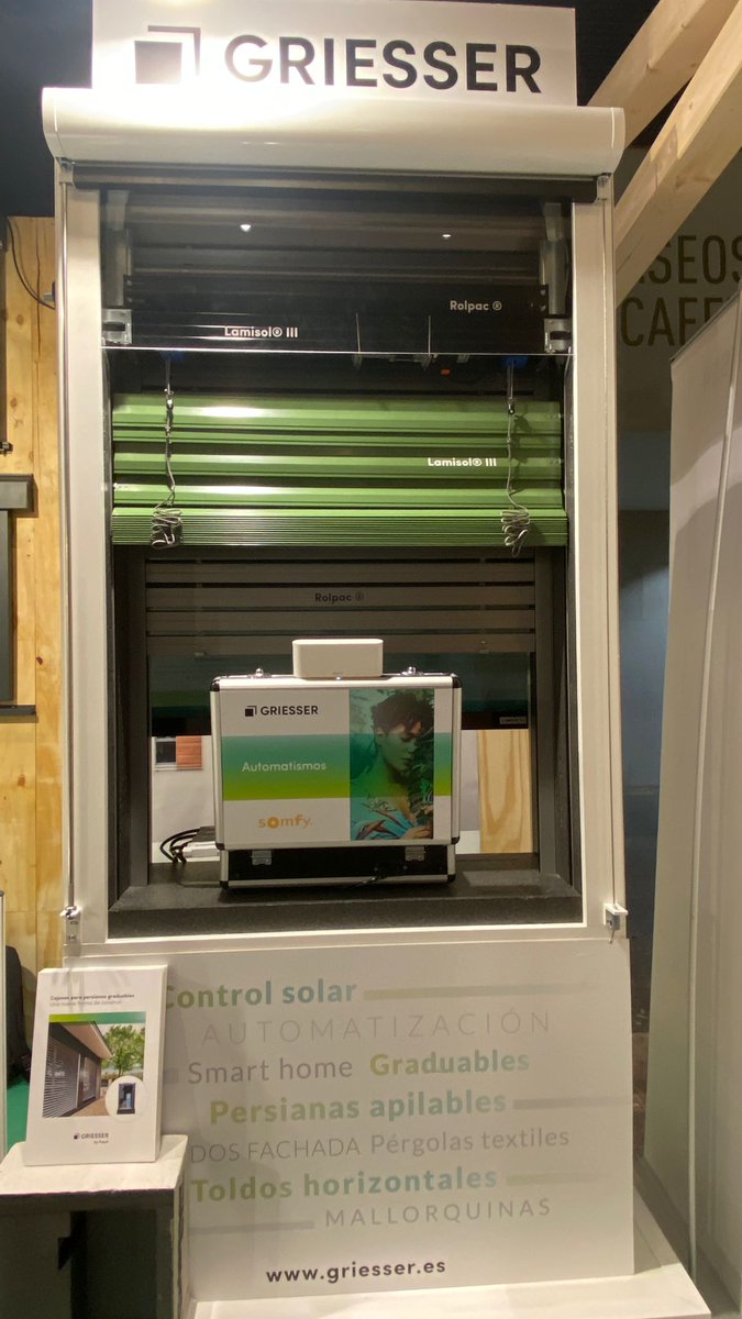 GriesserIB's tweet photo. 💡Los asistentes de la #14CEPH están probando nuestros sistemas de #controlsolar con la automatización de @somfy.

👉Con el Tahoma Switch nuestras #persianasgraduables pueden buscar los ángulos de corte para conseguir el #controlsolar eficiente en cada momento del día.

#Griesser https://t.co/OPYp7WCr26