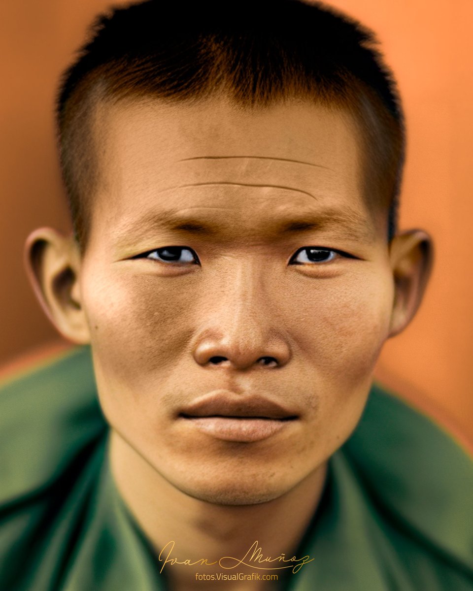 redvamas's tweet photo. La Mirada Vacía de un Soldado Vietnamita.
Ivan Muñoz (CC BY-SA 4.0) #VisualGrafik.
https://t.co/NXevFIak6s
#IA #DreamStudio #StableDiffusion #AIart #AIartist #IArtista #IArte
Me va a explotar la cabeza intentando imaginar la revolución digital llega en los próximos meses. https://t.co/hvwGocJtrf