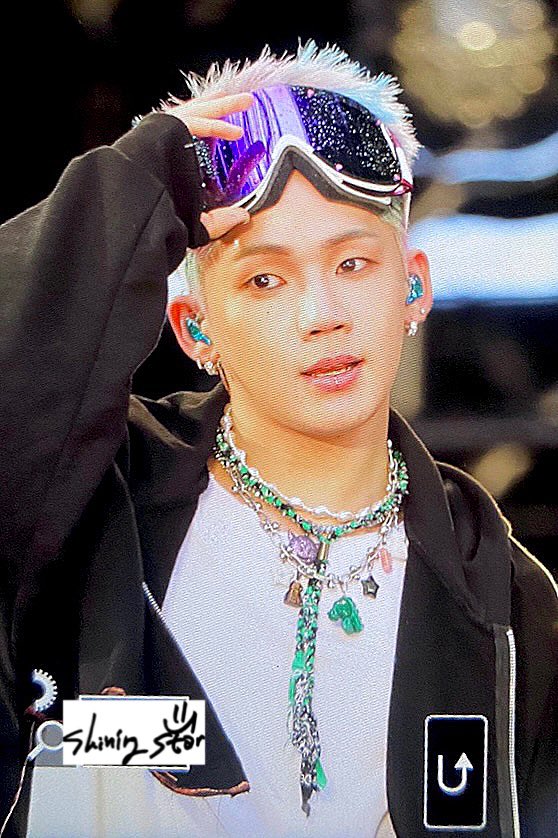 SHINING STAR tweet media