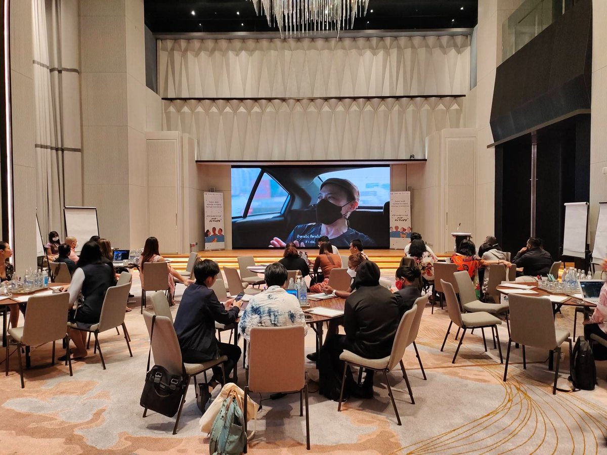 WeAreAPTN's tweet photo. [DAY 5] Our fifth and last day of the convening! the morning sessions for our participants:

“Building Our #Movements nationally, #regionally and #globally” facilitated by Maddie https://t.co/ZwBXDvJ7Zc