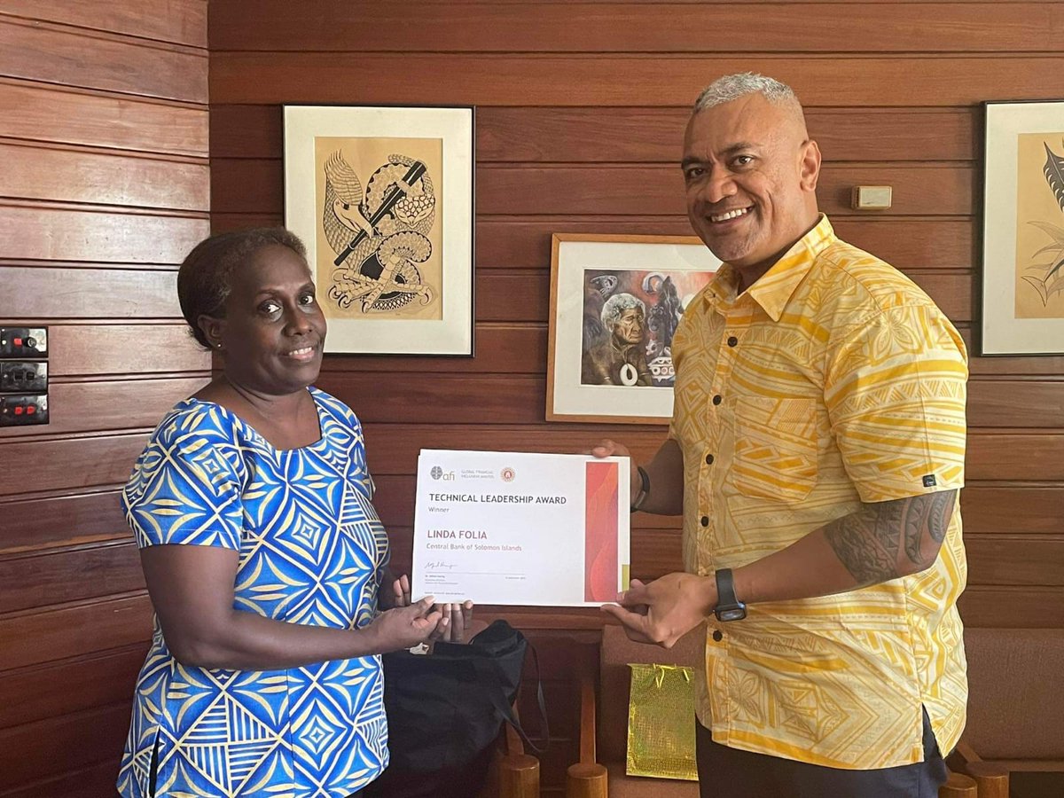 NewsAFI's tweet photo. .@cbsiinfo's Governor Dr. Luke Forau & AFI's Director of Policy Programs & Implementation Eliki Boletawa presented CBSI's Financial Inclusion Manager, Linda Folia with AFI Technical Leadership Award for the Pacific Region.
@pasifika_eb #afiPacific #afiAwards #FinancialInclusion https://t.co/EWHSeAkQHw
