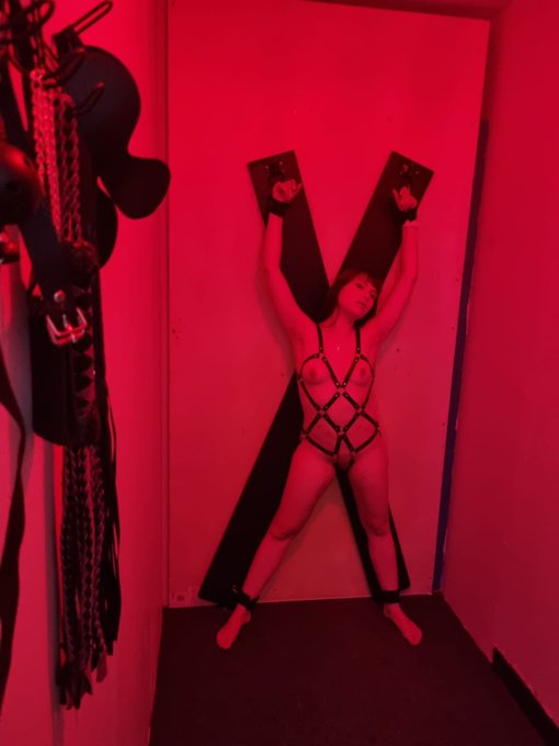 Je suis pr&ecirc;te 😈😈⬇️⬇️⬇️⬇️⬇️⬇️⬇️⬇️⬇️⬇️⬇️  https://t.co/6ah3NFob4x  https://t.co/Q39vPFgyJy  https://t.co/jr2bn76D18  https://t<a href="/tag/mvsales"class="tags"><span>#mvsales</span></a>