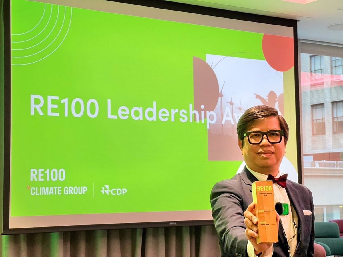 Oright_SA's tweet photo. We joined RE100 in 2018, and made the commitment to go 50% renewable by 2022 and 100% renewable by 2025. To fulfill our promise, we installed additional solar panels to our existing photovoltaic system in 2019, paving the way for innovation strategies for renewable energy. https://t.co/OQuEpRRNzB