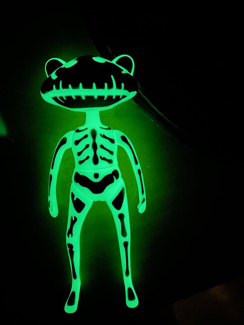 2022年 ハロウィン 限定 ワンダフレンド シャドー ボーン 蓄光 GID