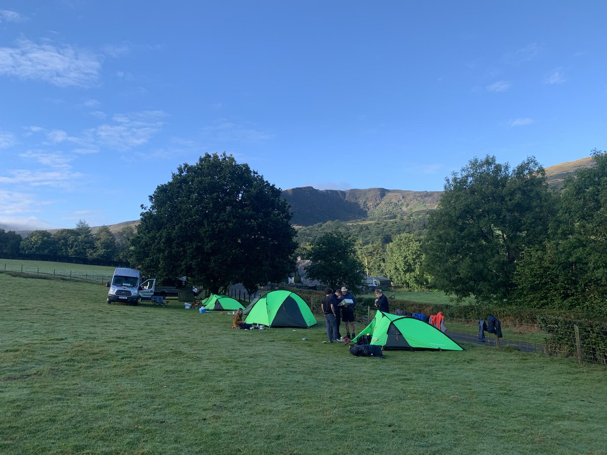 DofEWyedean's tweet photo. Bright morning for day two of the Silver Expedition. @WyedeanSchool #dryingoff #bigclimbahead https://t.co/j0GwW8R8tL