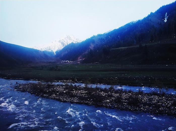 AniketBhide1183's tweet photo. #beautifulgurez

#Gureztourism

#incrediblegurez

#gogurez https://t.co/oB2g2hKo5F