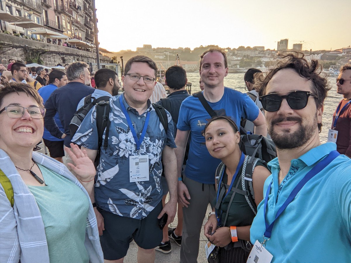 pauloxnet's tweet photo. Last night's boat cruise on the #Duoro river in #Porto was a wonderful experience. ⛵
Even more beautiful was doing it in the company of the other #DjangoConEurope participants 😀 Thanks @DjangoConEurope for organizing it and @kolofordjango for sponsoring it 🙏
#bridges #river https://t.co/G62jNpa5U2