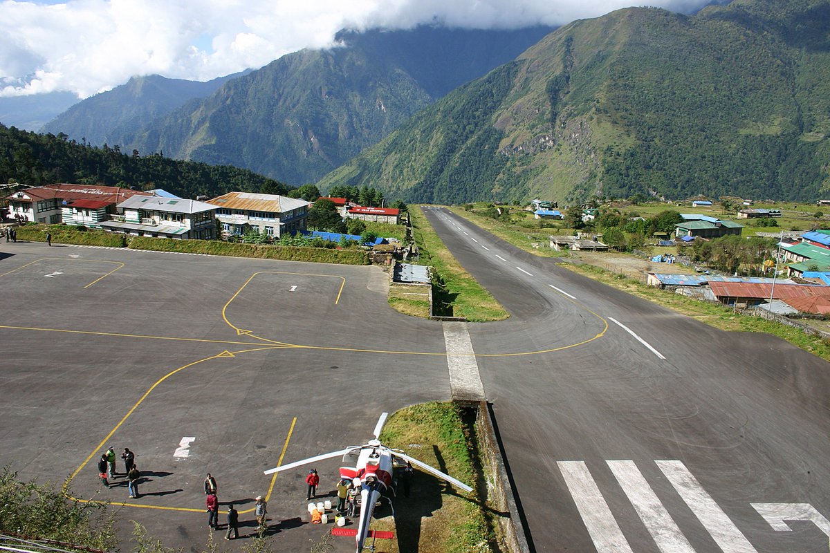 nepalminute's tweet photo. Expansion and construction works have been expedited at the Manthali airport to cater to the passengers on this route
https://t.co/lVbROxUIlQ
#NepalMinute #OutOfOrdinary #NM #Lukla #Solukhumbu #Manthali #airport #flights #Nepal https://t.co/RhHhsXmOld