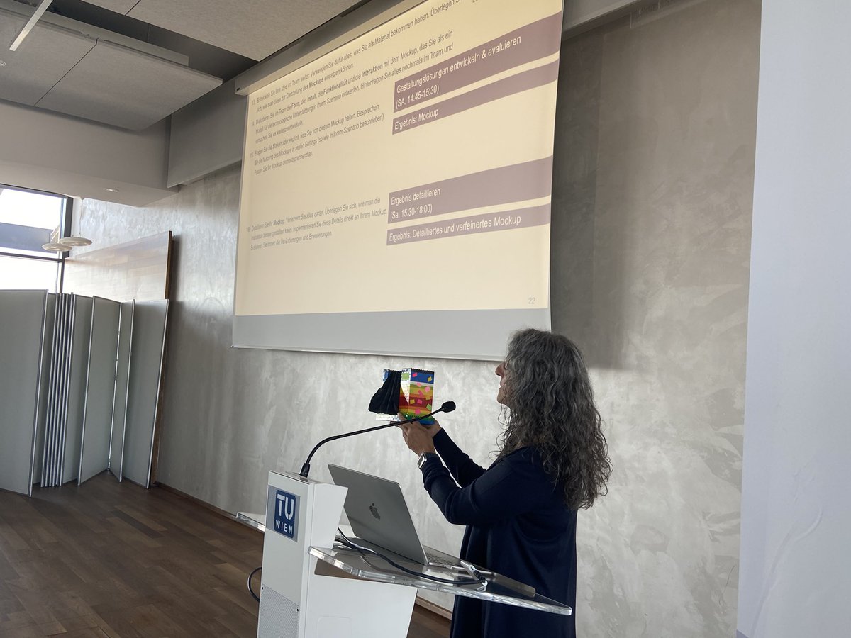 CTSWien's tweet photo. @HildaTellioglu zeigt die “booth of menace” - eine Studierendenarbeit aus dem letzten Semester - als Beispiel für eine gutes Mockup. https://t.co/y0Vo9EwRq5