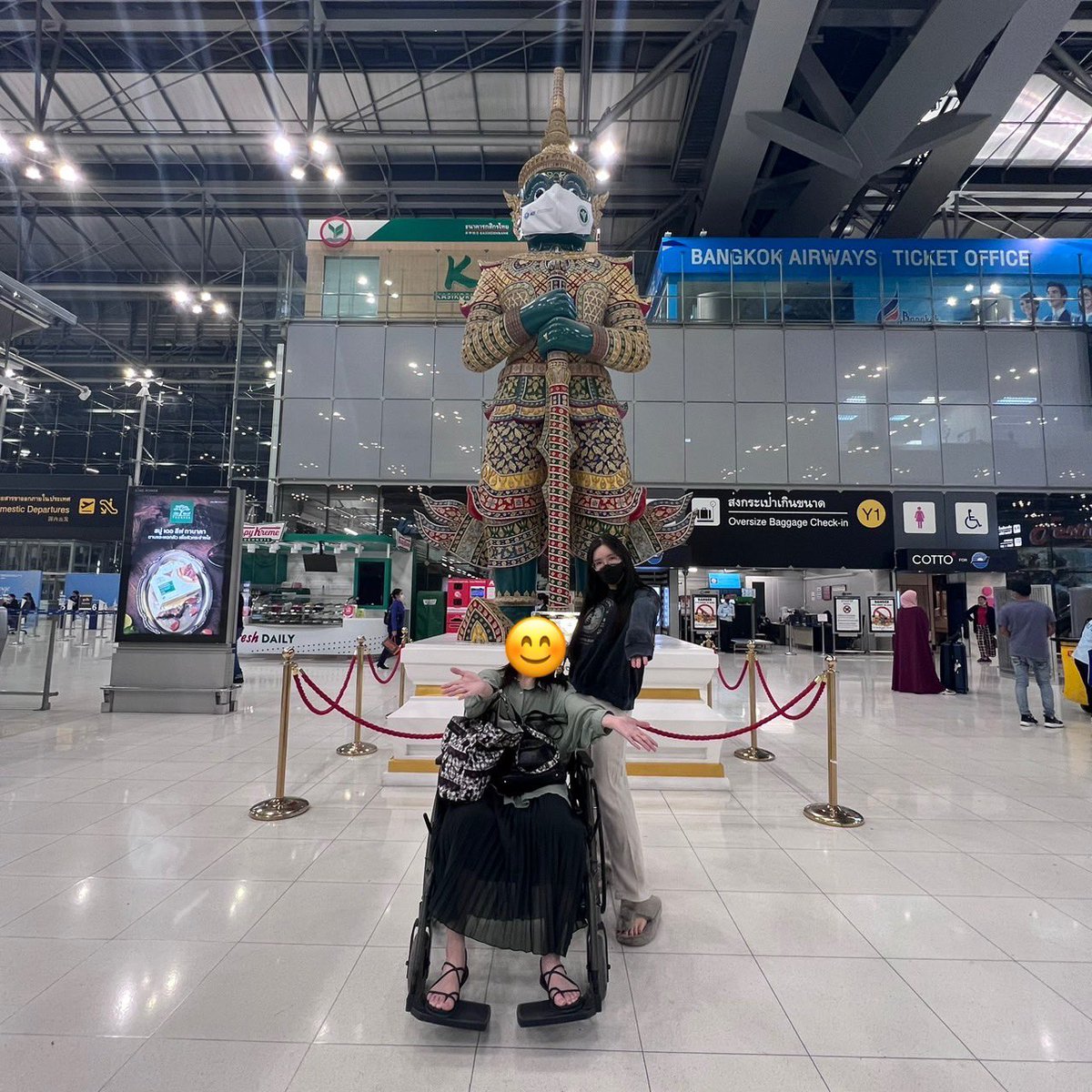 ✨今月もたくさんの✨タイで美容整形を受けた方や性別適合手術を受けたお客様が帰られました✈️🇹🇭ご利用頂き有難うございます✨また会いに来てくださるということで楽しみにお待ちしております☺︎今年の病院予約枠も残り僅かですが🏥予約を最優先でお取り致します✈️🇹🇭💎ソフィアバンコク💎 