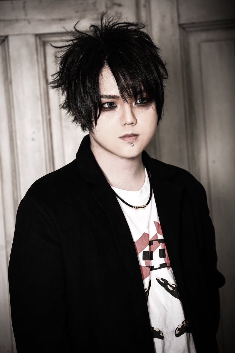 umbrella.official on Twitter "【新アーティスト写真公開②】 umbrella_yui umbrella