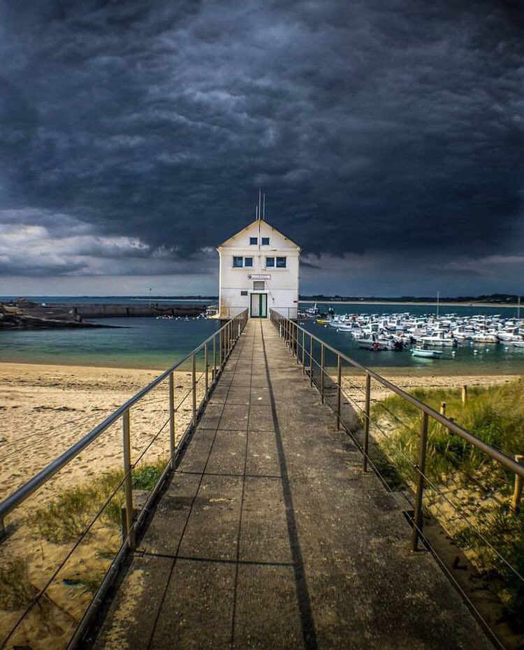 Twello en [PHOTO] 💙 #MagnifiqueBretagne #Trévignon 

© Julien Tymen