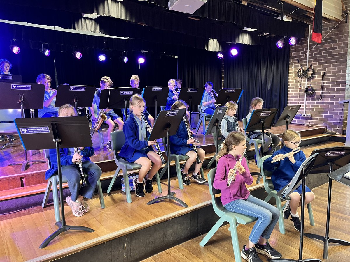 TerreyHillsPS's tweet photo. What a way to end Term 3 rocking out with the Concert and Concerto Bands Guitar group and Dance Clubs. Thank you for sharing your talents. https://t.co/NhoEowIyNC