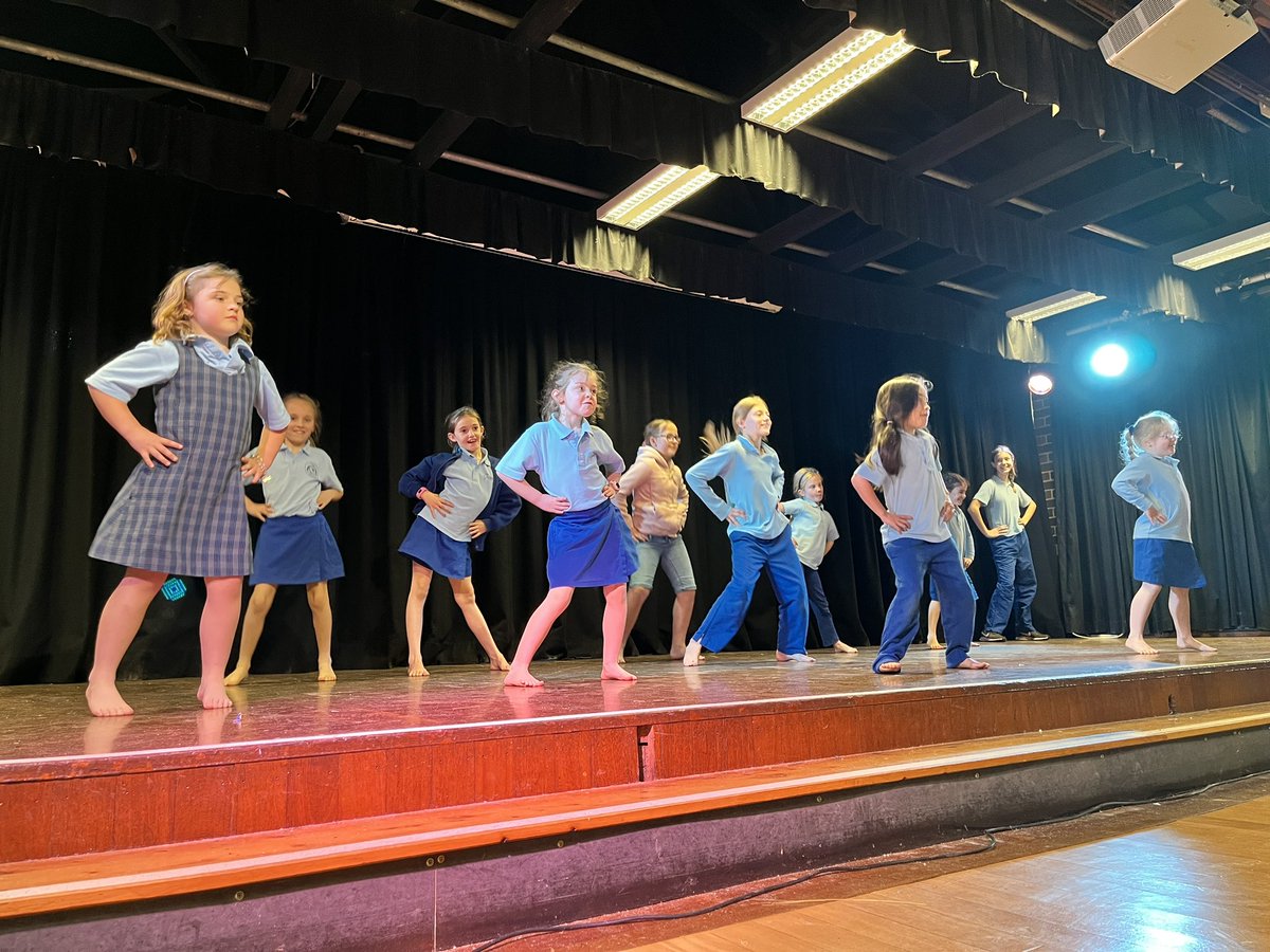 TerreyHillsPS's tweet photo. What a way to end Term 3 rocking out with the Concert and Concerto Bands Guitar group and Dance Clubs. Thank you for sharing your talents. https://t.co/NhoEowIyNC